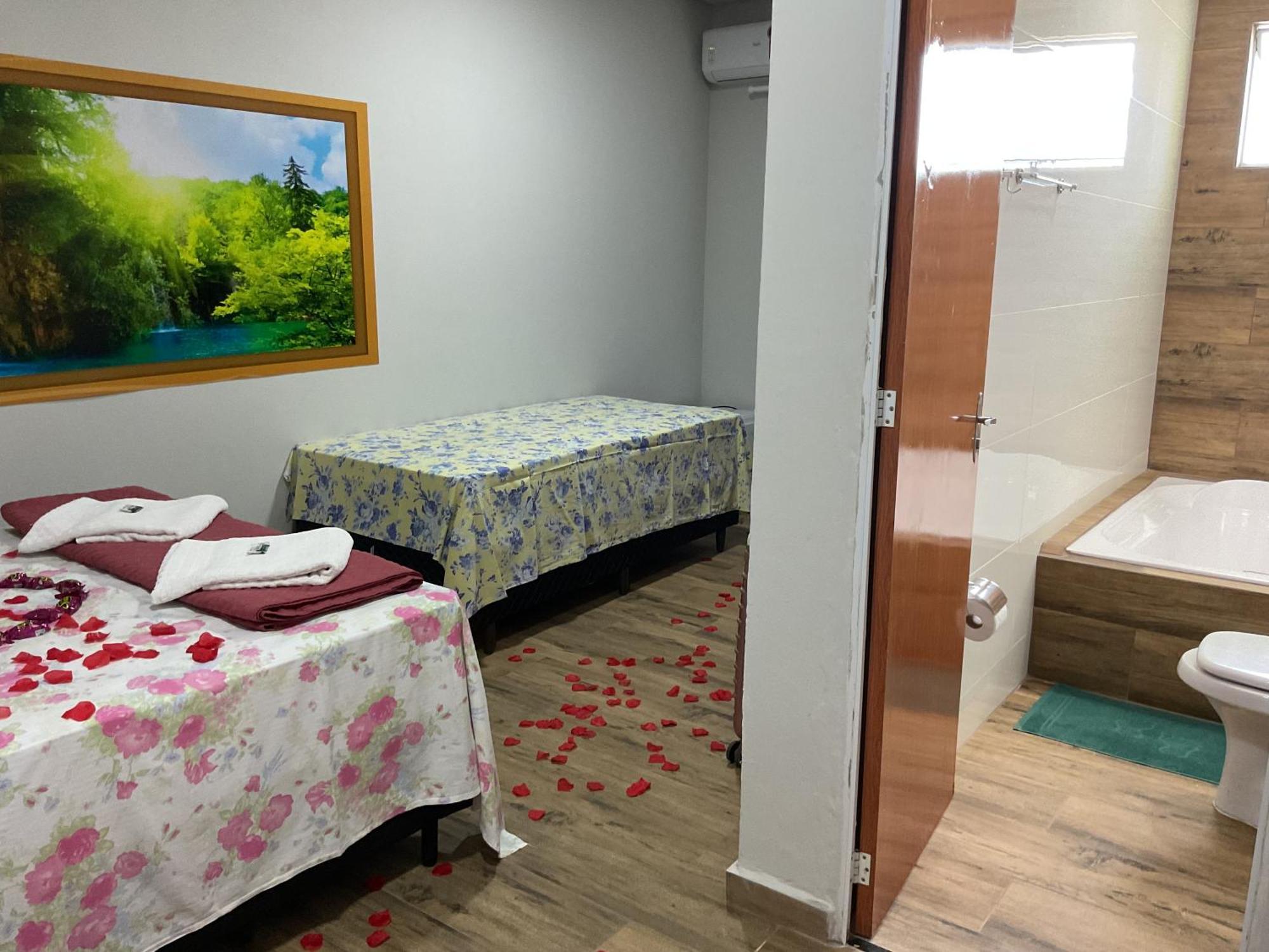 Espaco Alvorada ,Agendamento Das Atividades, Cafe Da Manha ,Banheira E Piscina No Centro Brotas Exteriör bild